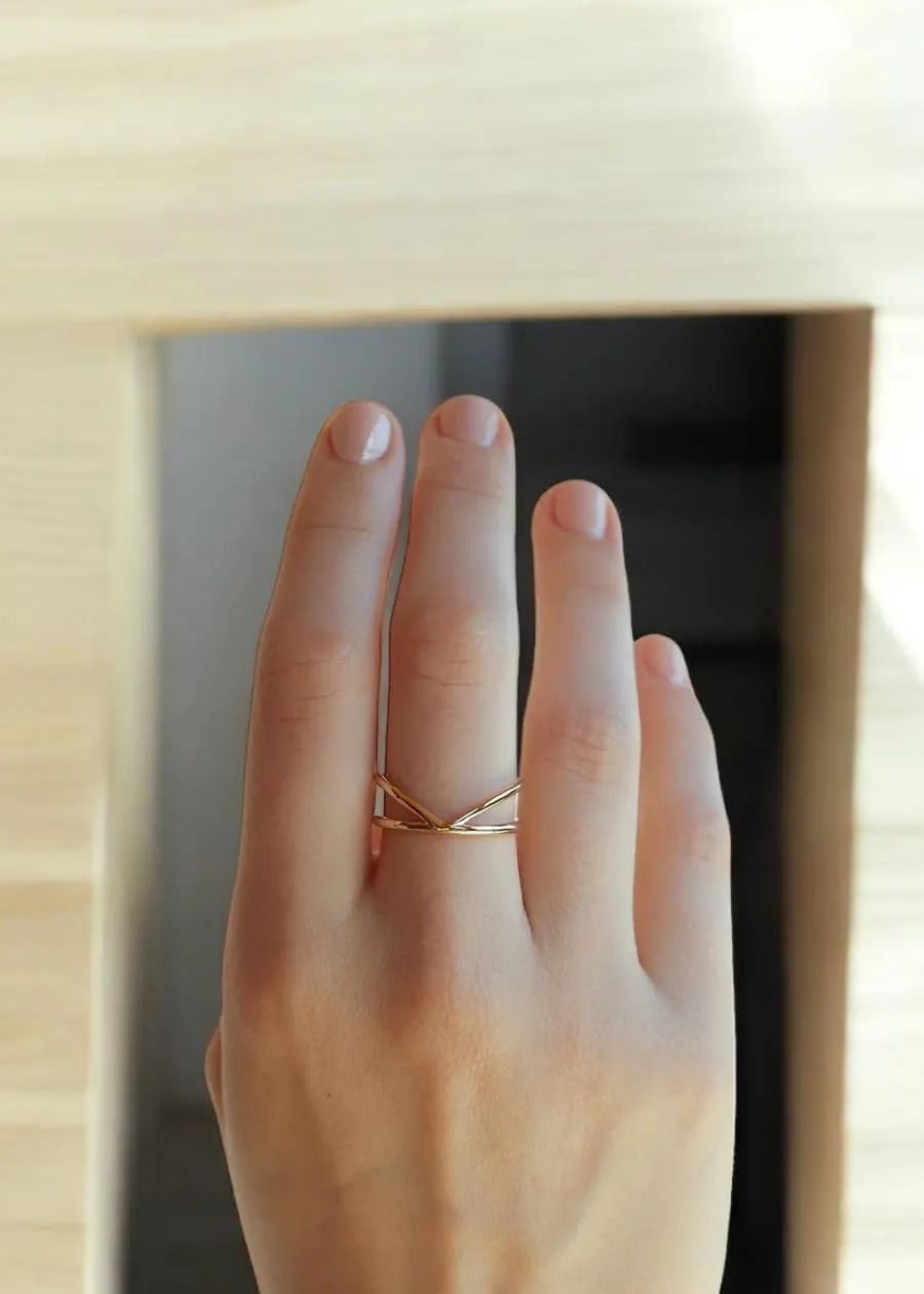 925 Sterling Silver V Shape Ring | Twisted Midi Thumb Ring | Simple Bohemian Knuckle Ring (11.5)