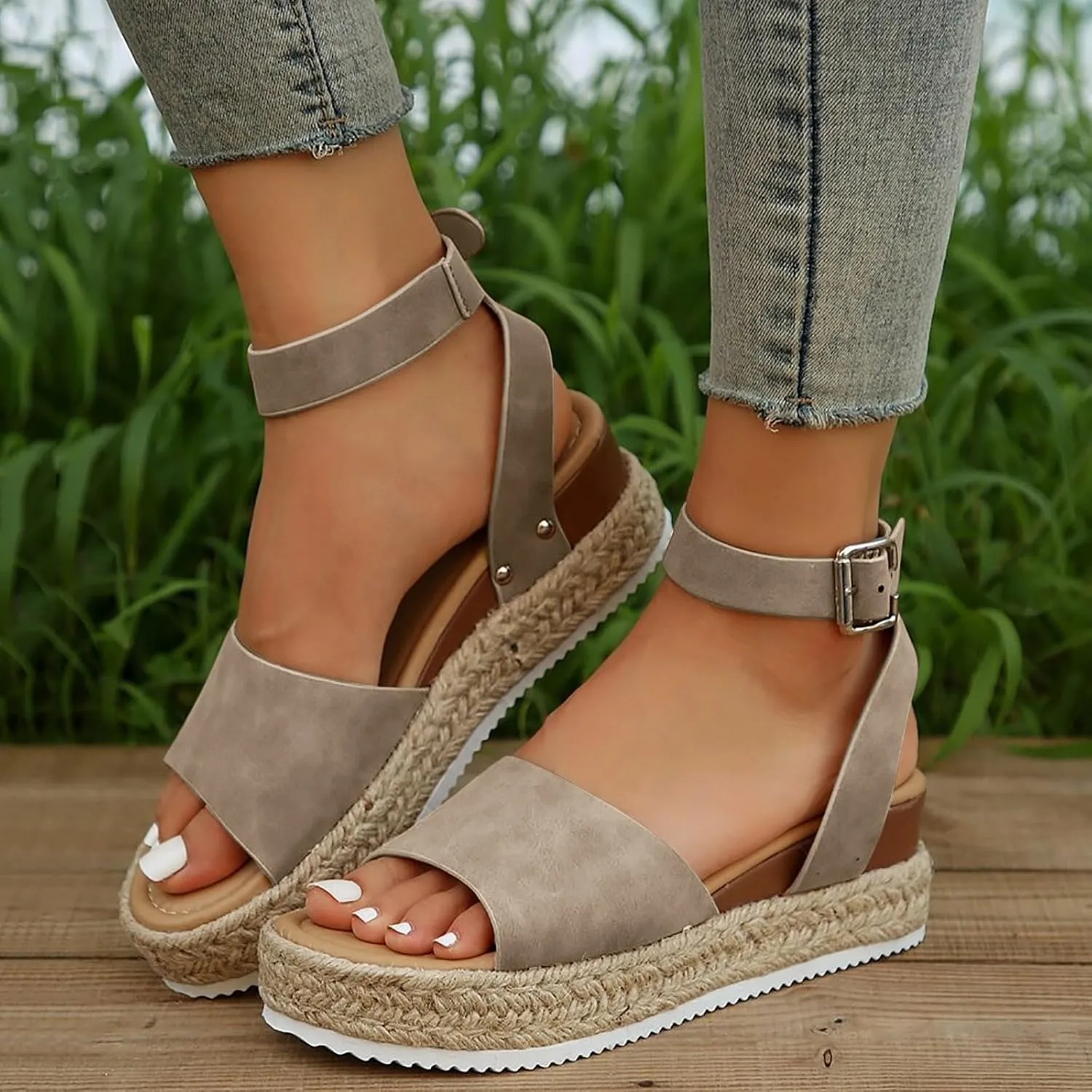 Espadrilles Platform Wedge Sandals for Women 2025 Open Toe Buckle Ankle Strap Platform Dressy Summer Casual Flats with Arch Support Womens Studded Beach Shoes