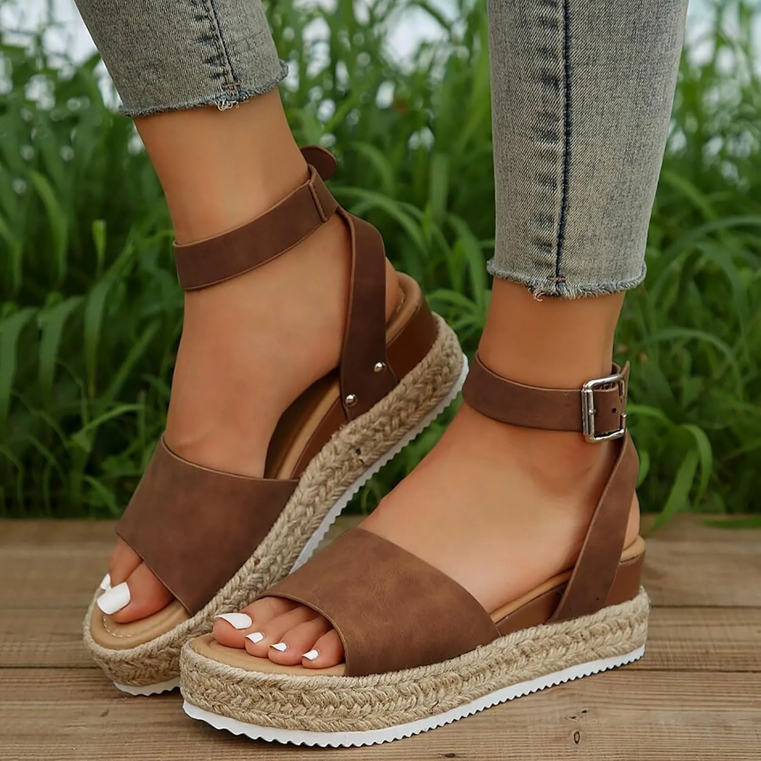 Espadrilles Platform Wedge Sandals for Women 2025 Open Toe Buckle Ankle Strap Platform Dressy Summer Casual Flats with Arch Support Womens Studded Beach Shoes