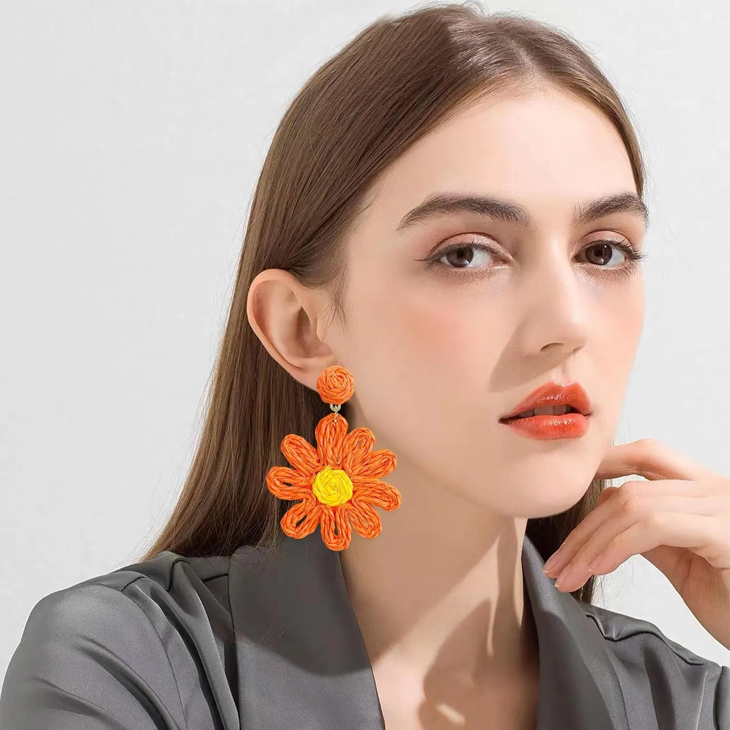 Flower Rattan Earrings Summer Boho Raffia Sunflower Dangle Earrings for Women Lightweight Straw Statement