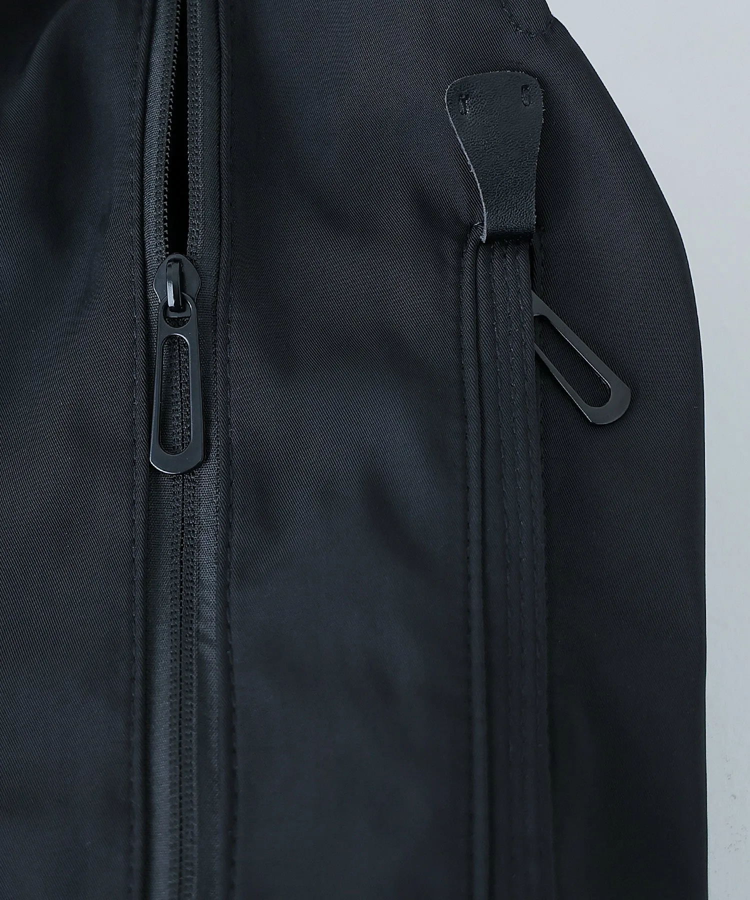 Half moon shoulder bag