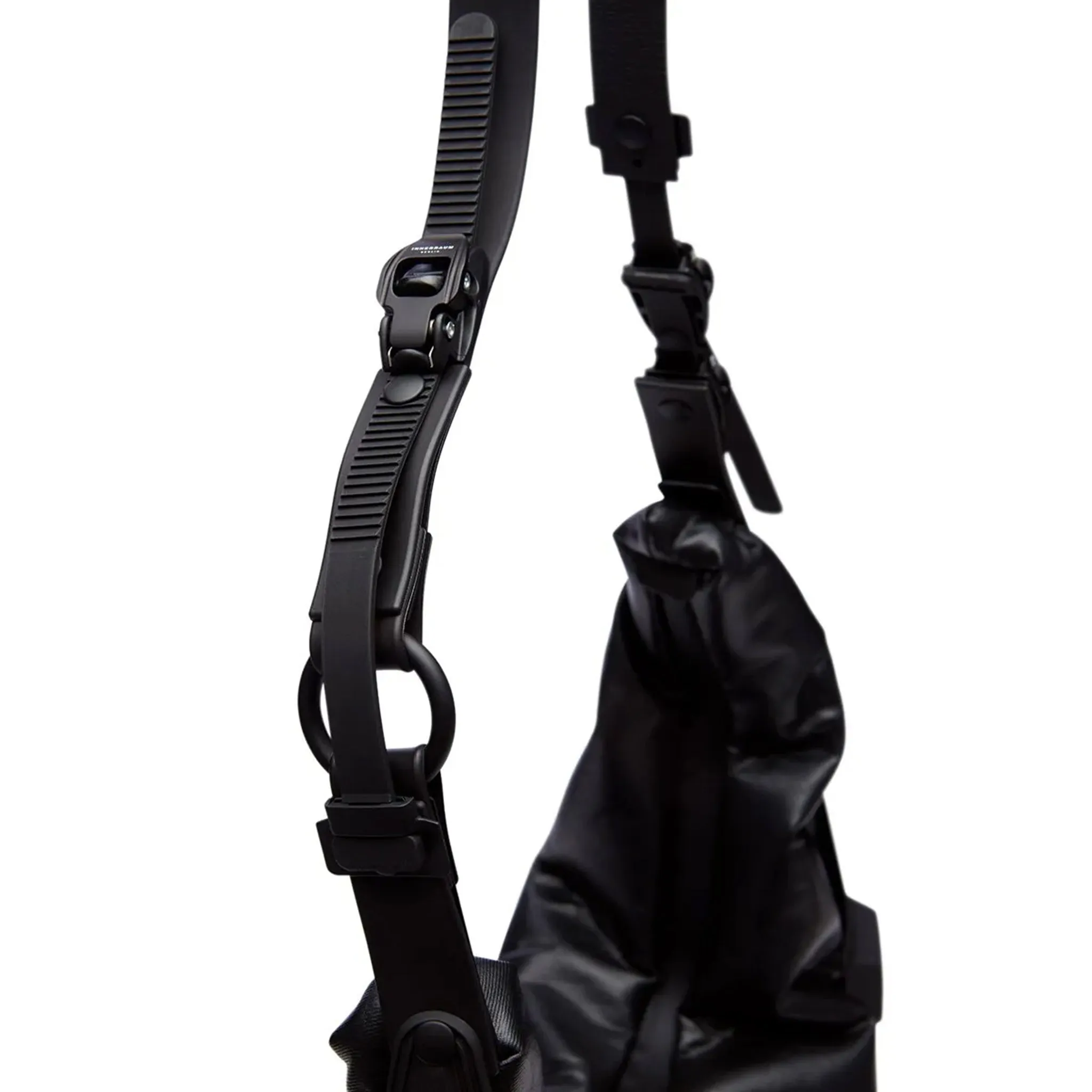 Module M03_HALF MOON BAG / BLACK MATT-BLACK