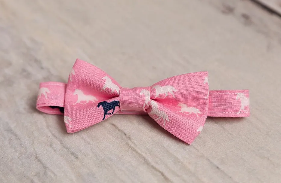 Navy Derby Horses Bow Tie