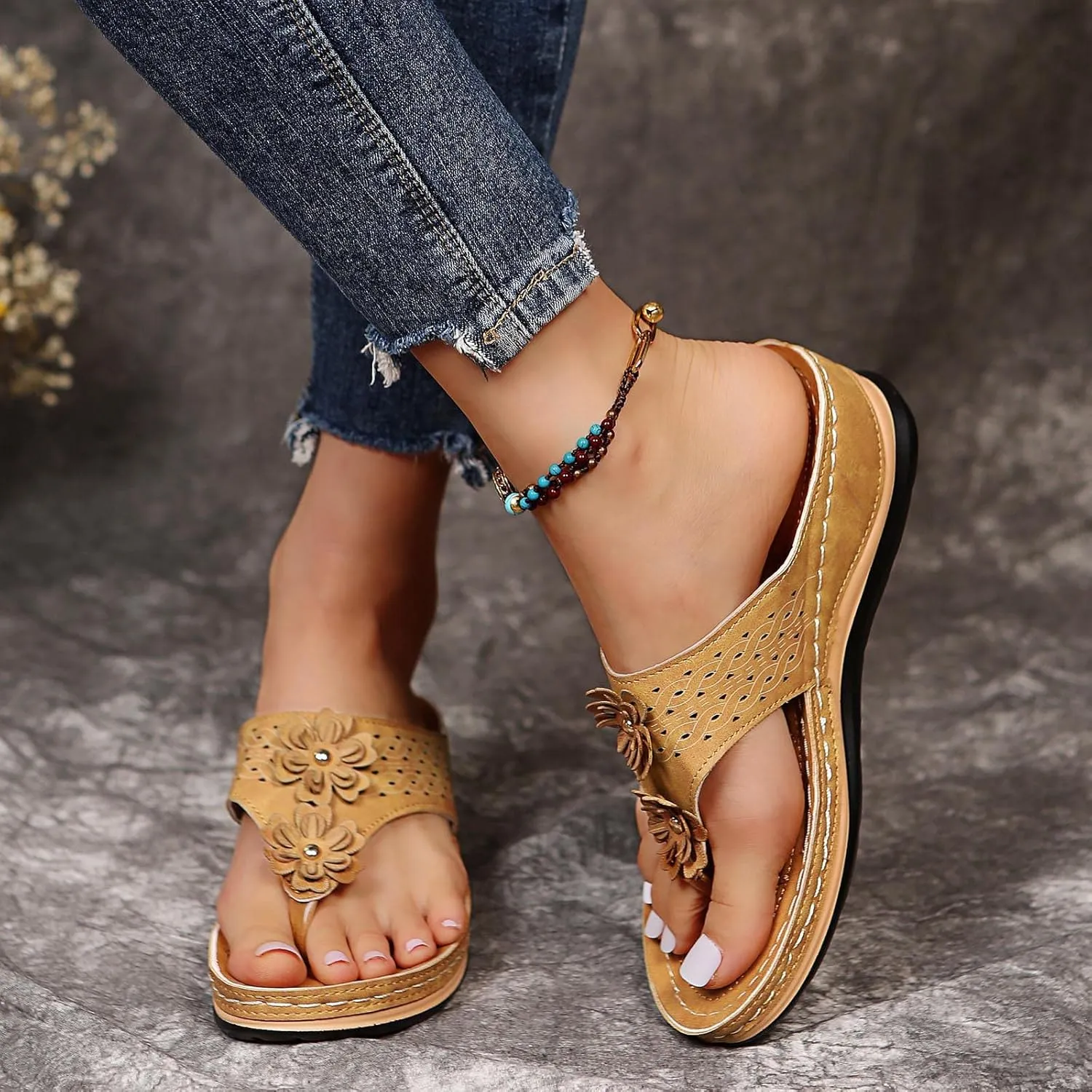 Orthopedic Sandals for Women,Womens Sandals with Arch Support Orthotic Sandals Flip Flops Wedge Walking Slippers 2024