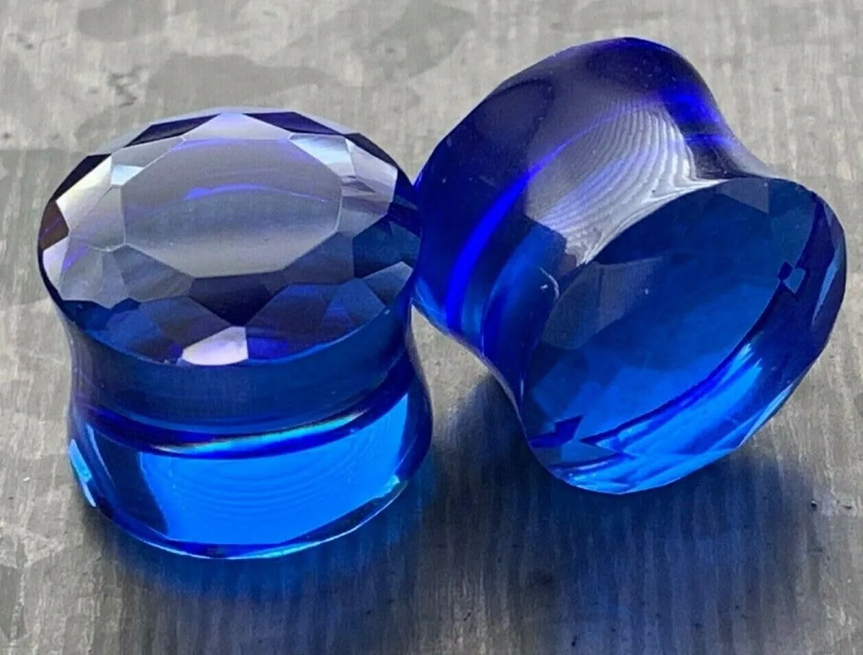 PAIR of Beauiful Faceted Glass Double Flare Plugs Gauges Earlets - 7 Colors Available - Body Jewelry