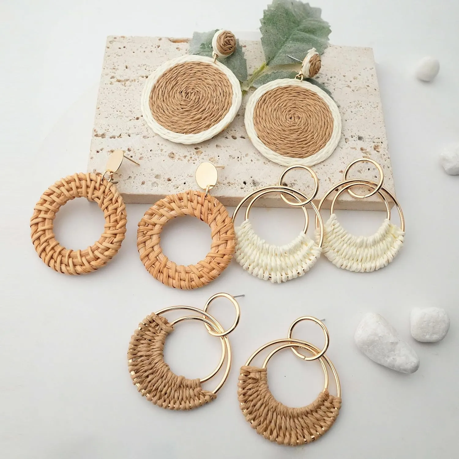 Raffia Hoop Earrings for Women Fun Boho Summer Beach Earrings Lightweight Handmade Straw Wicker Rattan Dangle Earrings Statement Geometric Round Drop Earrings