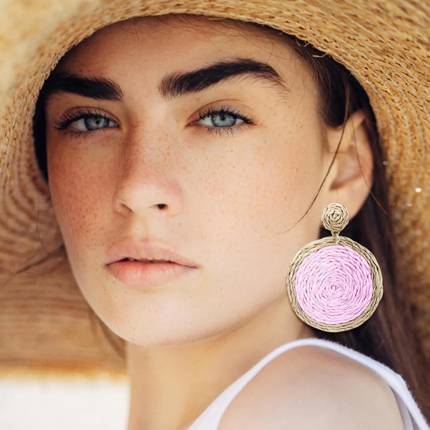 Raffia Statement Earrings for Women Round Geometric Ratten Drop Earrings Palm Bohemian Dangle Earrings Summer Tropical Beach Jewelry