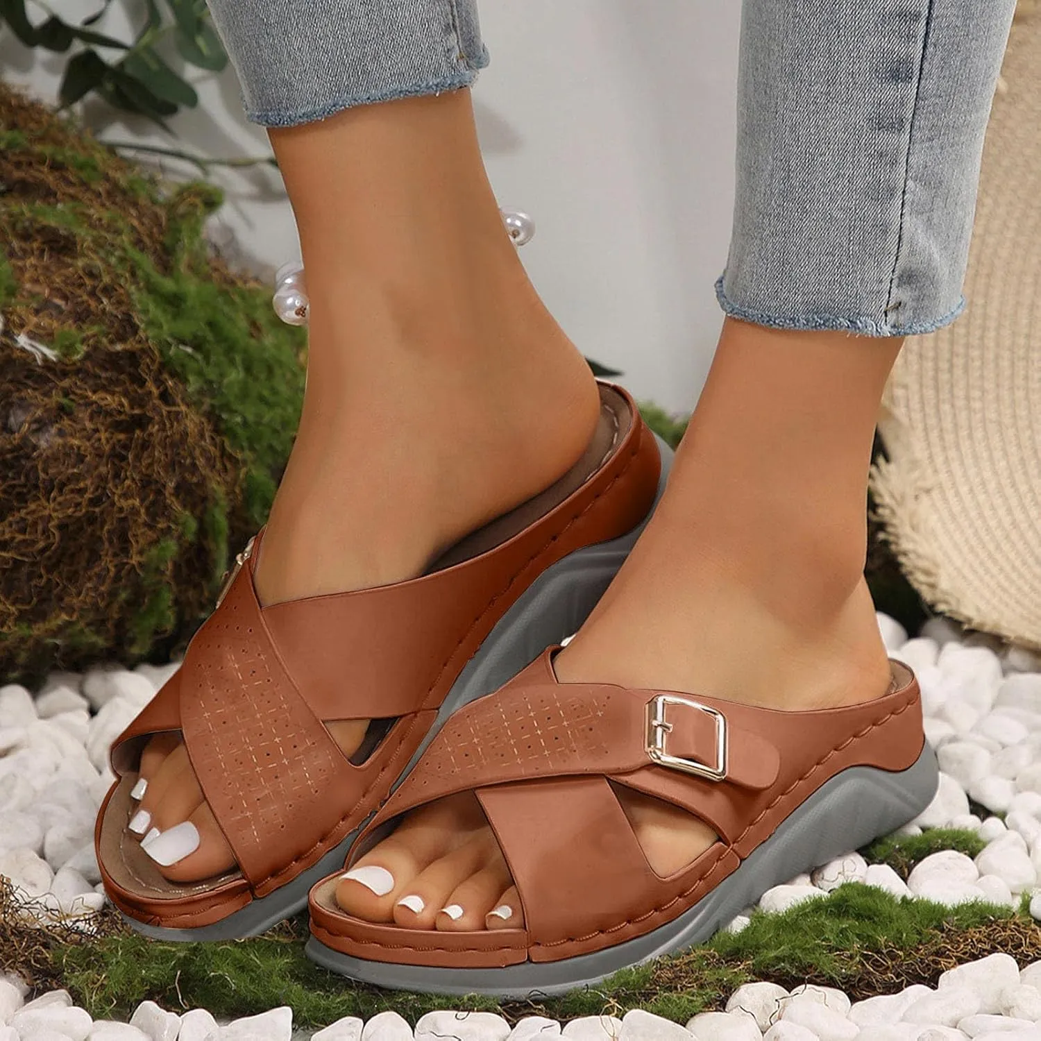 SuanlaTDS Womens Sandals Platform Wedge Summer Beach Comfortable Walking Shoes with Arch Support Open Toe Low Heels Wedges Slip On Slide Sandals Casual Outdoor Orthopedic Sandals Slippers