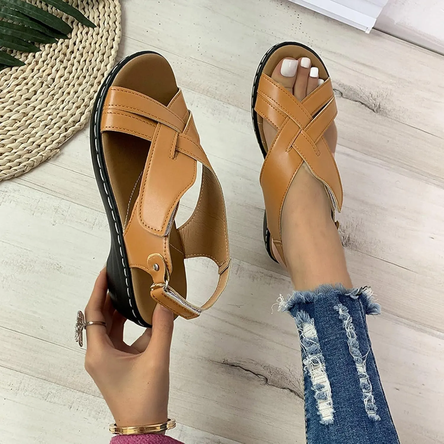 SuanlaTDS Womens Wedges Sandals Chunky Block Heels Open-toe Ankle Strap Summer Beach Dress Shoes Outdoor Casual Comfortable Peep Toe Platform Low Heel Wedges Walking Shoes