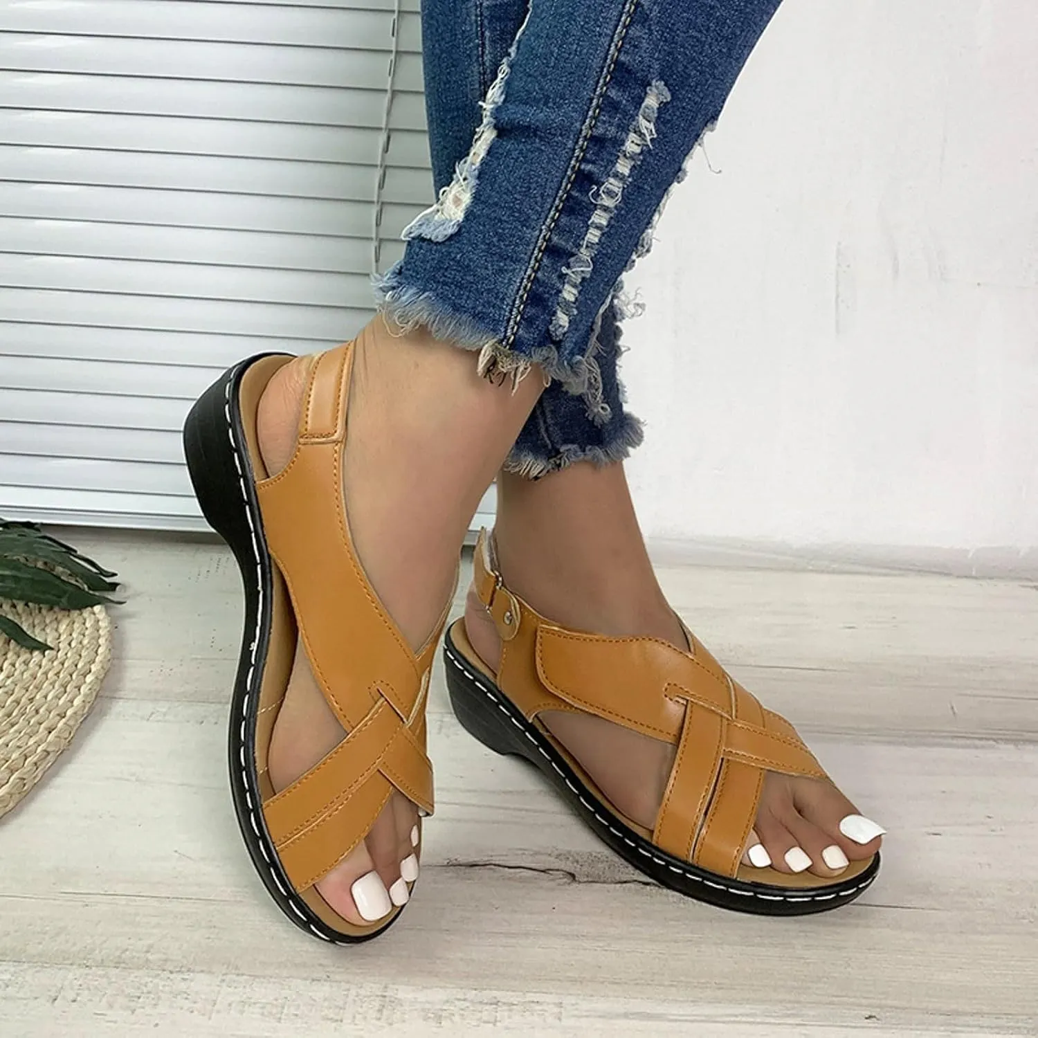 SuanlaTDS Womens Wedges Sandals Chunky Block Heels Open-toe Ankle Strap Summer Beach Dress Shoes Outdoor Casual Comfortable Peep Toe Platform Low Heel Wedges Walking Shoes