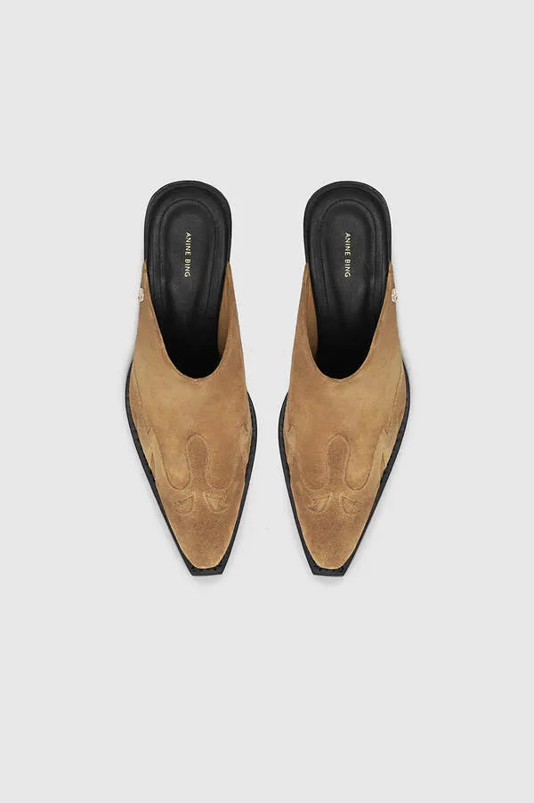 Tania Mules Camel