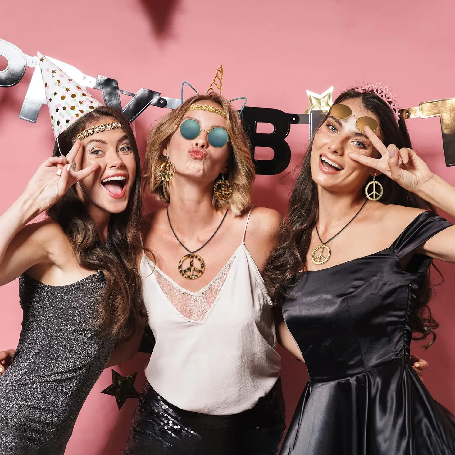 Tuanse 8 Pcs Hippie Costume Set Boho 70s 80s Outfits for Women Sunglasses Elastic Headband Peace Sign Necklace Earrings