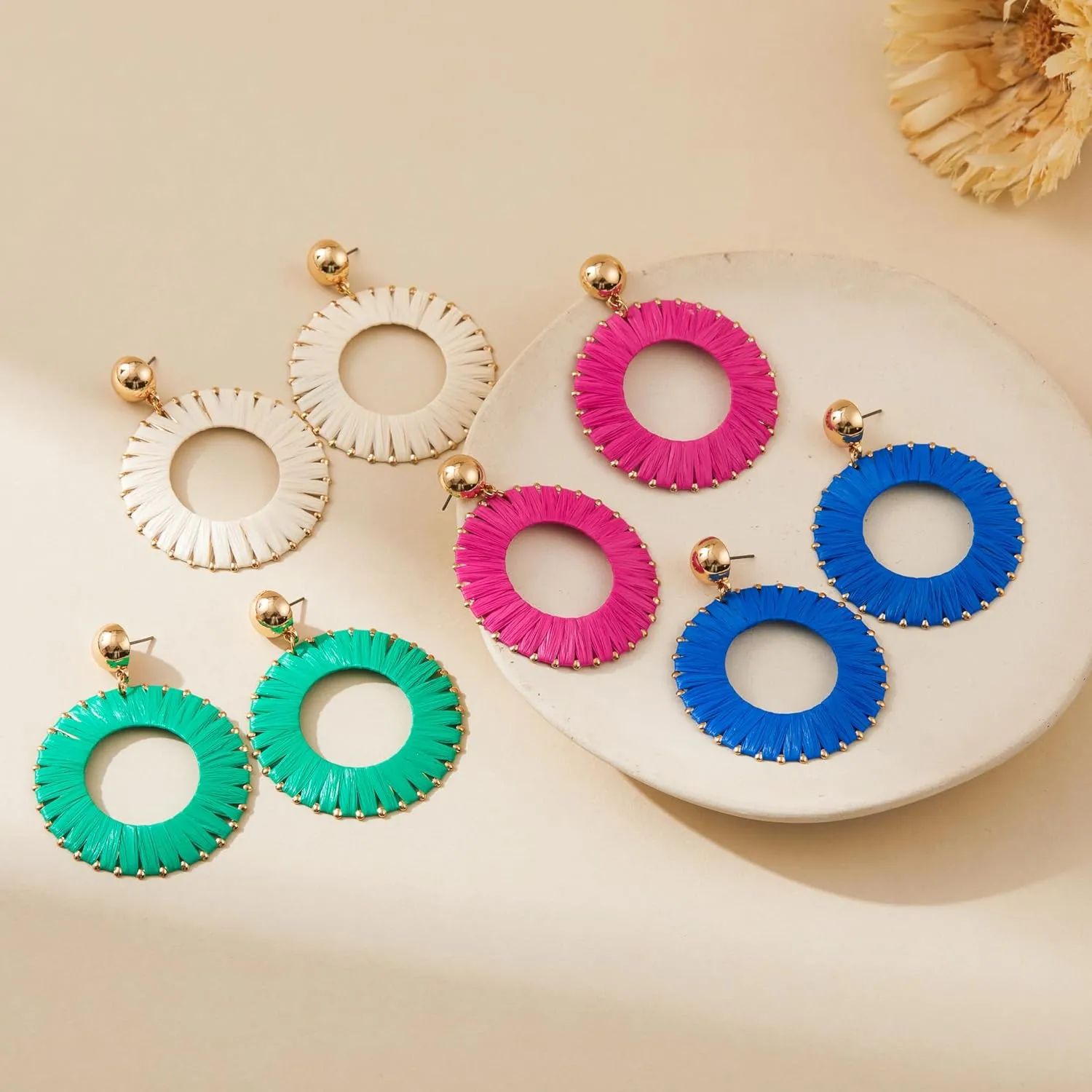 Viva Joya Boho Raffia Round Drop Dangle Earrings for Women, Beach Statement Lightweight Handmade Woven Jewelry