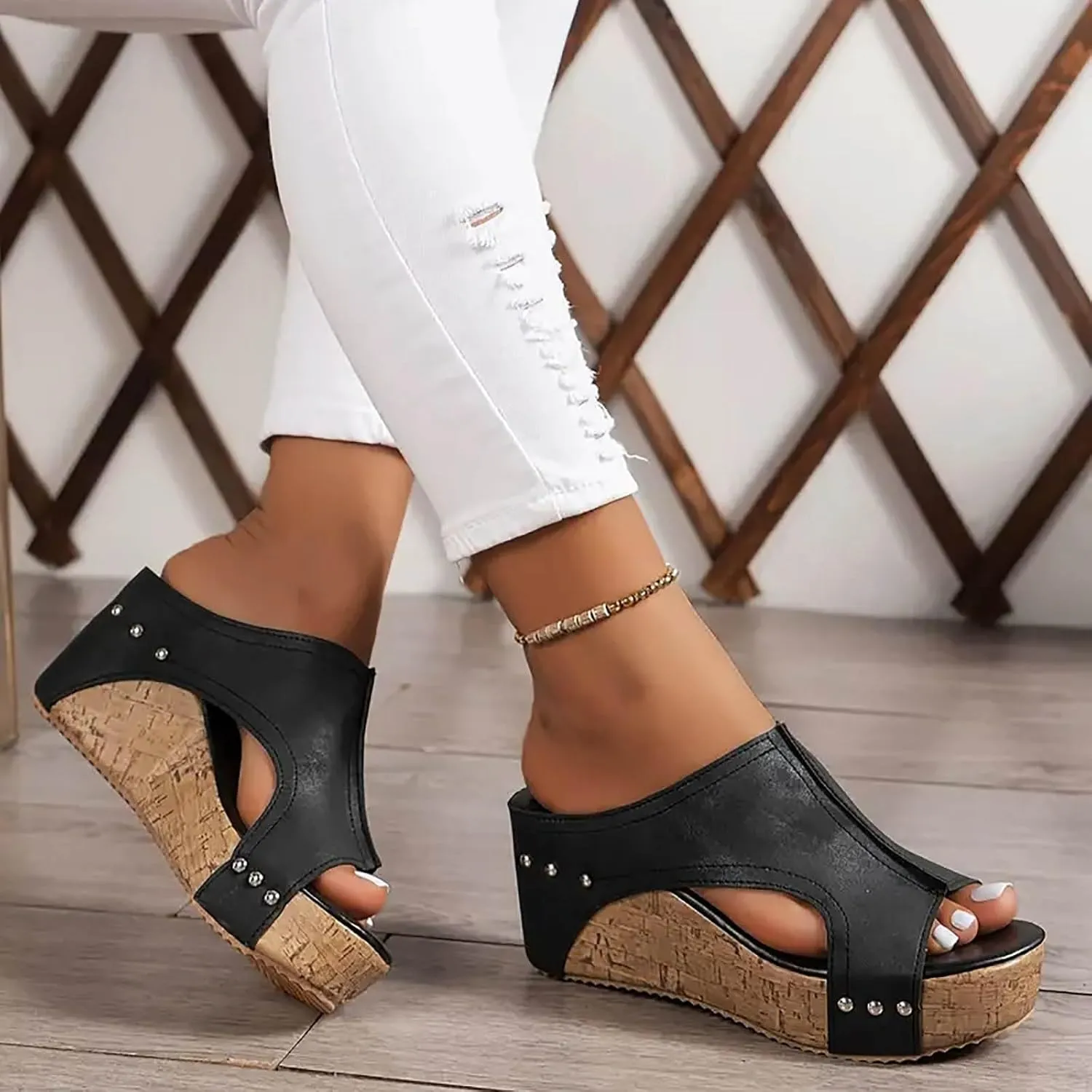 Womens Platform Sandals Fashion Plantar Fasciitis 3-Buckle Orthopedic Sandals Flatform Studded Suede Slip-On Slippers