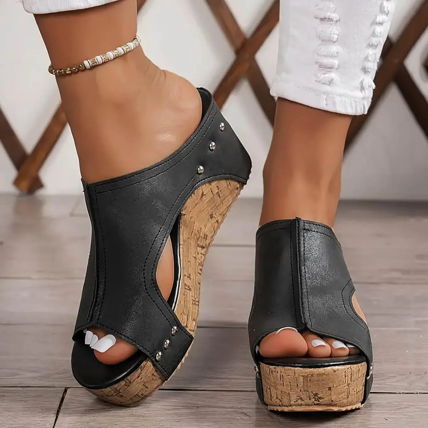 Womens Platform Sandals Fashion Plantar Fasciitis 3-Buckle Orthopedic Sandals Flatform Studded Suede Slip-On Slippers
