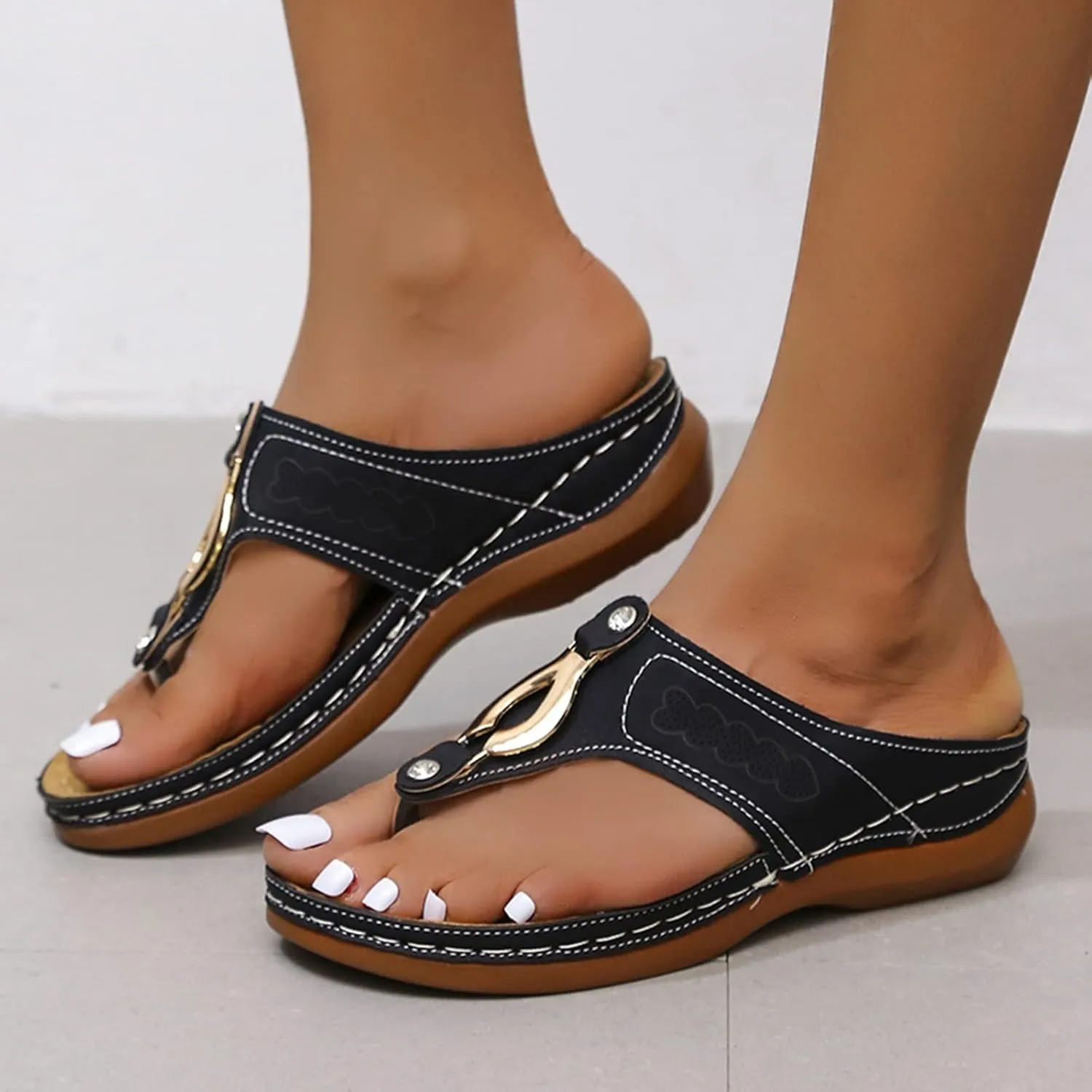 Womens Recovery Sandals with Orthotic Arch Support Comfortable Walking Slides Thick Cushion Footwear for Plantar Fasciitis Summer Outdoor Use