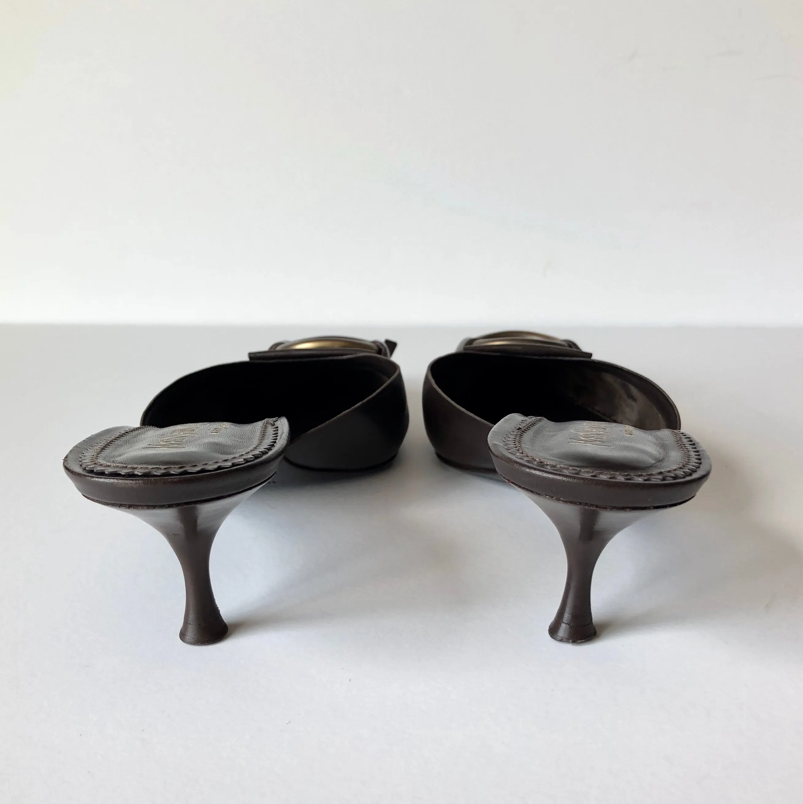 YVES SAINT LAURENT LEATHER SIENA MULE KITTEN HEEL SIZE 7.5